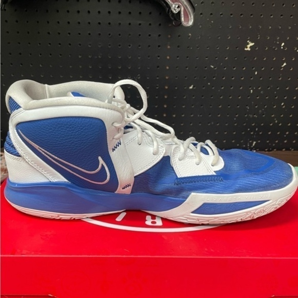 Men’s Nike Kylie infinity TB - Picture 2 of 6